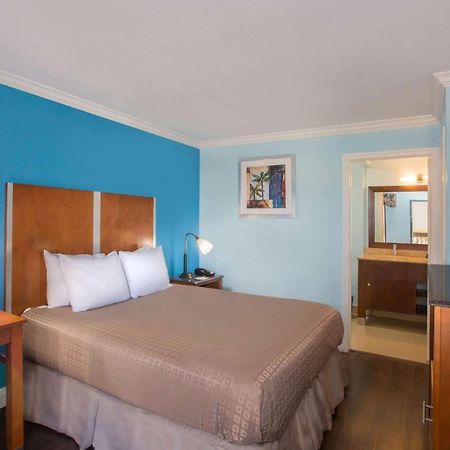 Days Inn By Wyndham Florida City Ngoại thất bức ảnh