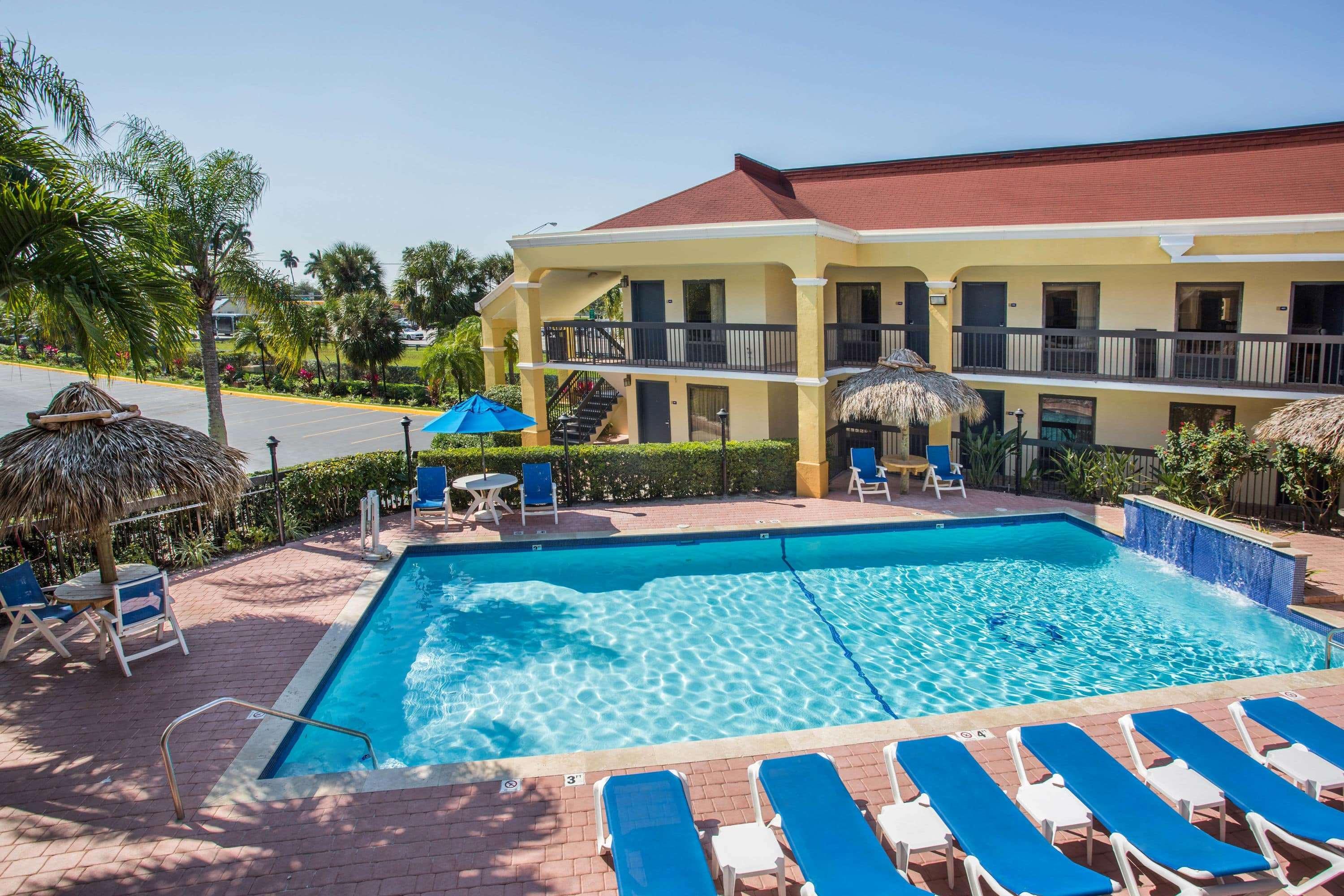 Days Inn By Wyndham Florida City Ngoại thất bức ảnh