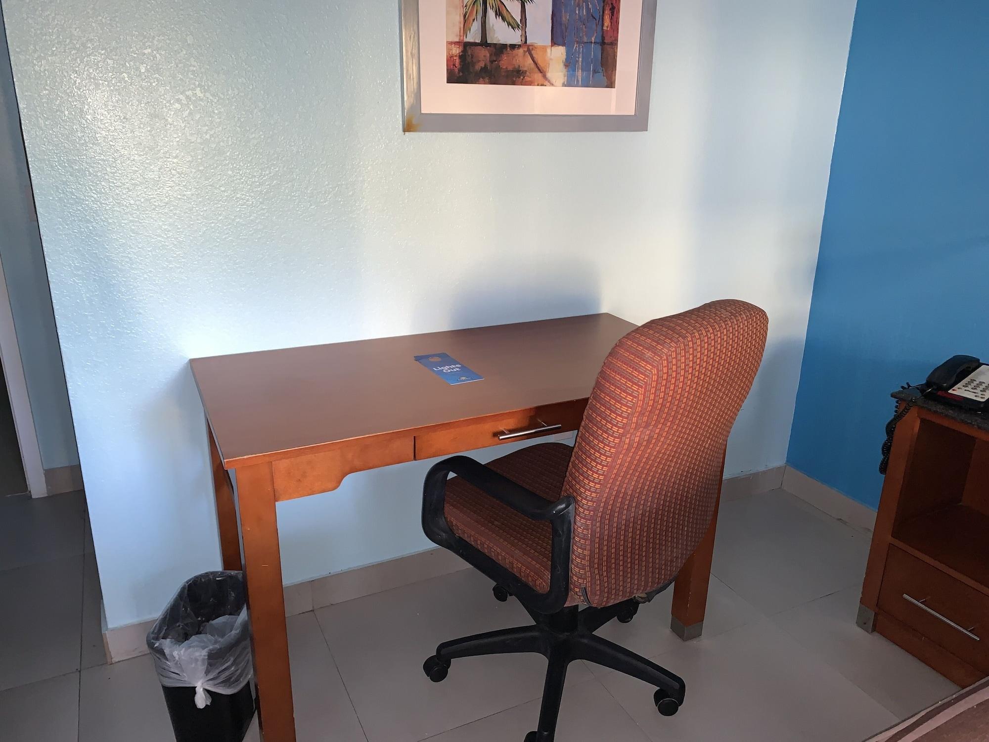 Days Inn By Wyndham Florida City Ngoại thất bức ảnh