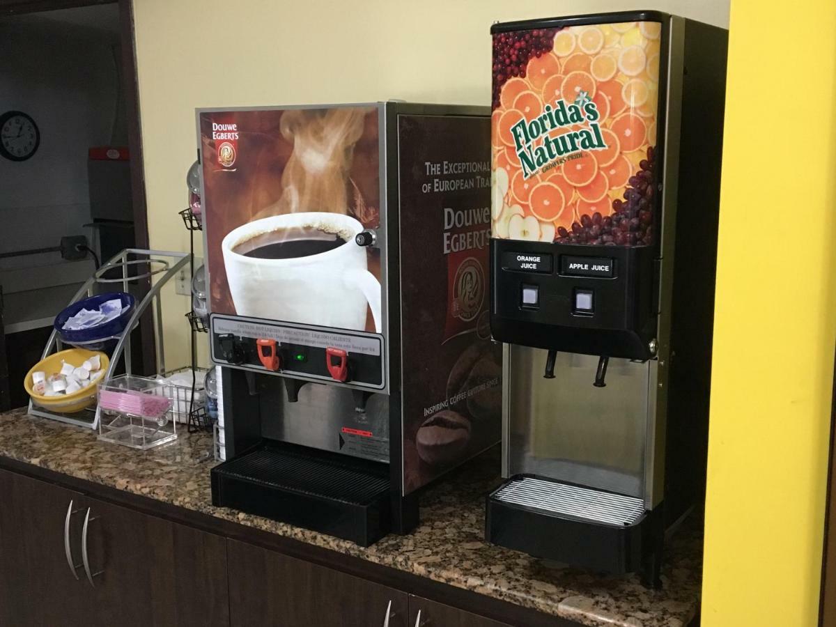 Days Inn By Wyndham Florida City Ngoại thất bức ảnh