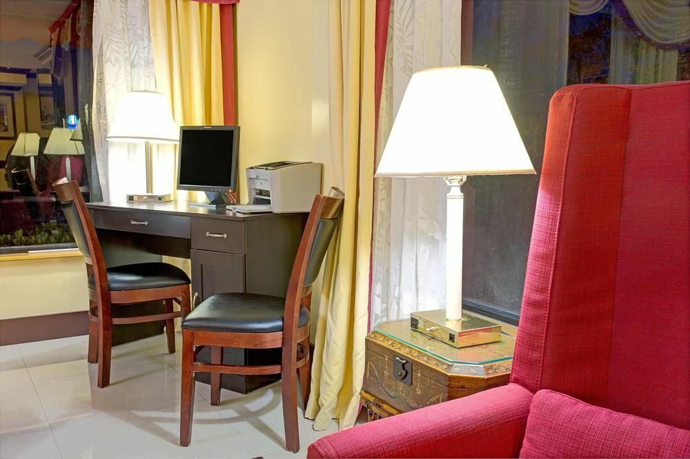 Days Inn By Wyndham Florida City Ngoại thất bức ảnh