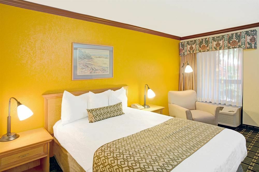 Days Inn By Wyndham Florida City Ngoại thất bức ảnh